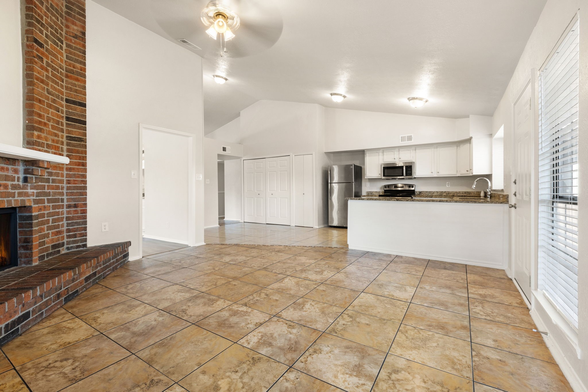 1025 Opal Drive Desoto TX 75115