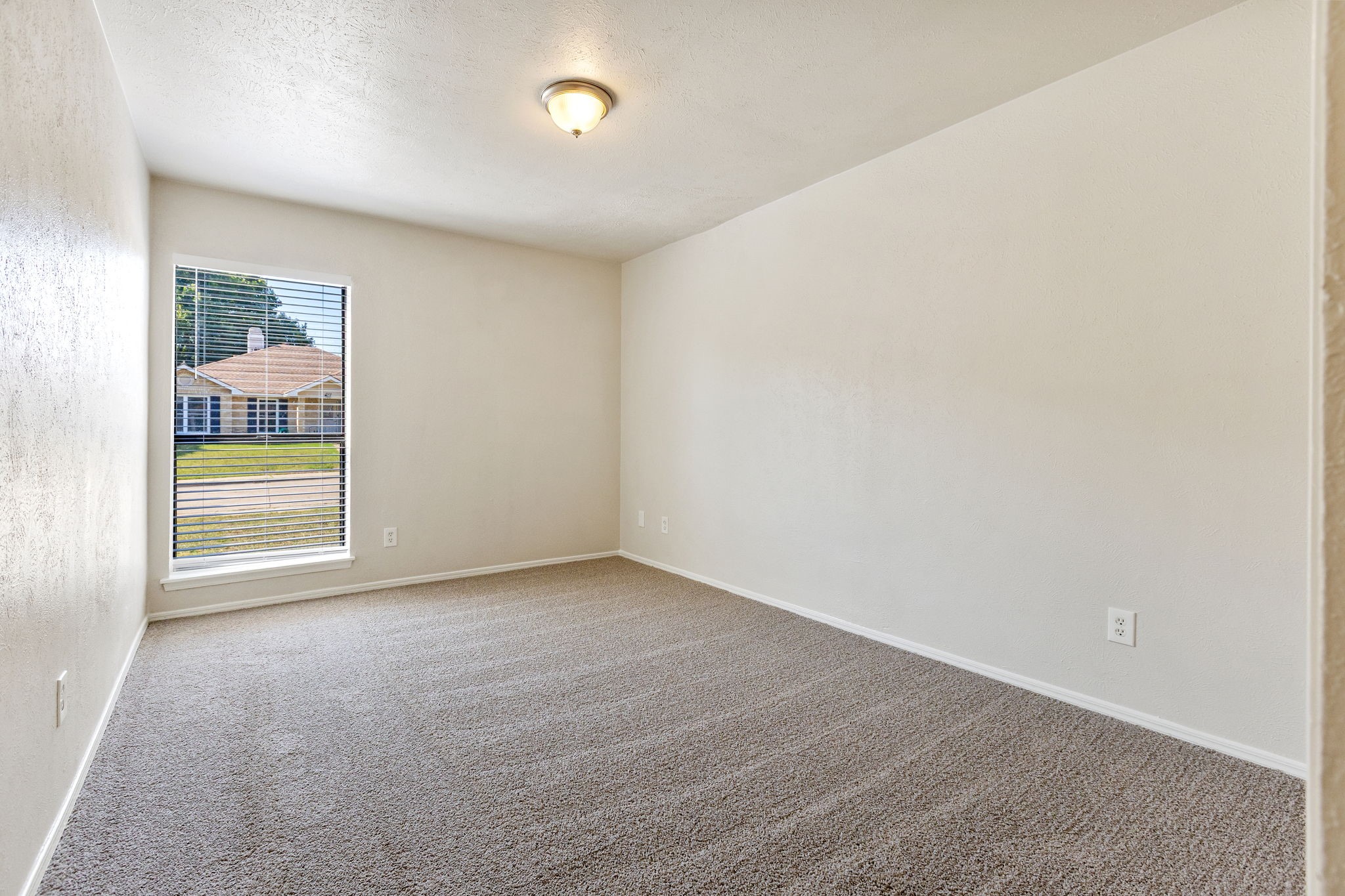 1025 Opal Drive Desoto TX 75115