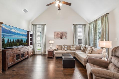 6800 Sleepy River Street Mckinney TX 75070