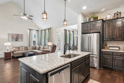 6800 Sleepy River Street Mckinney TX 75070