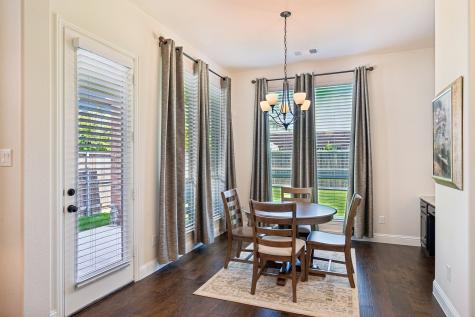 6800 Sleepy River Street Mckinney TX 75070