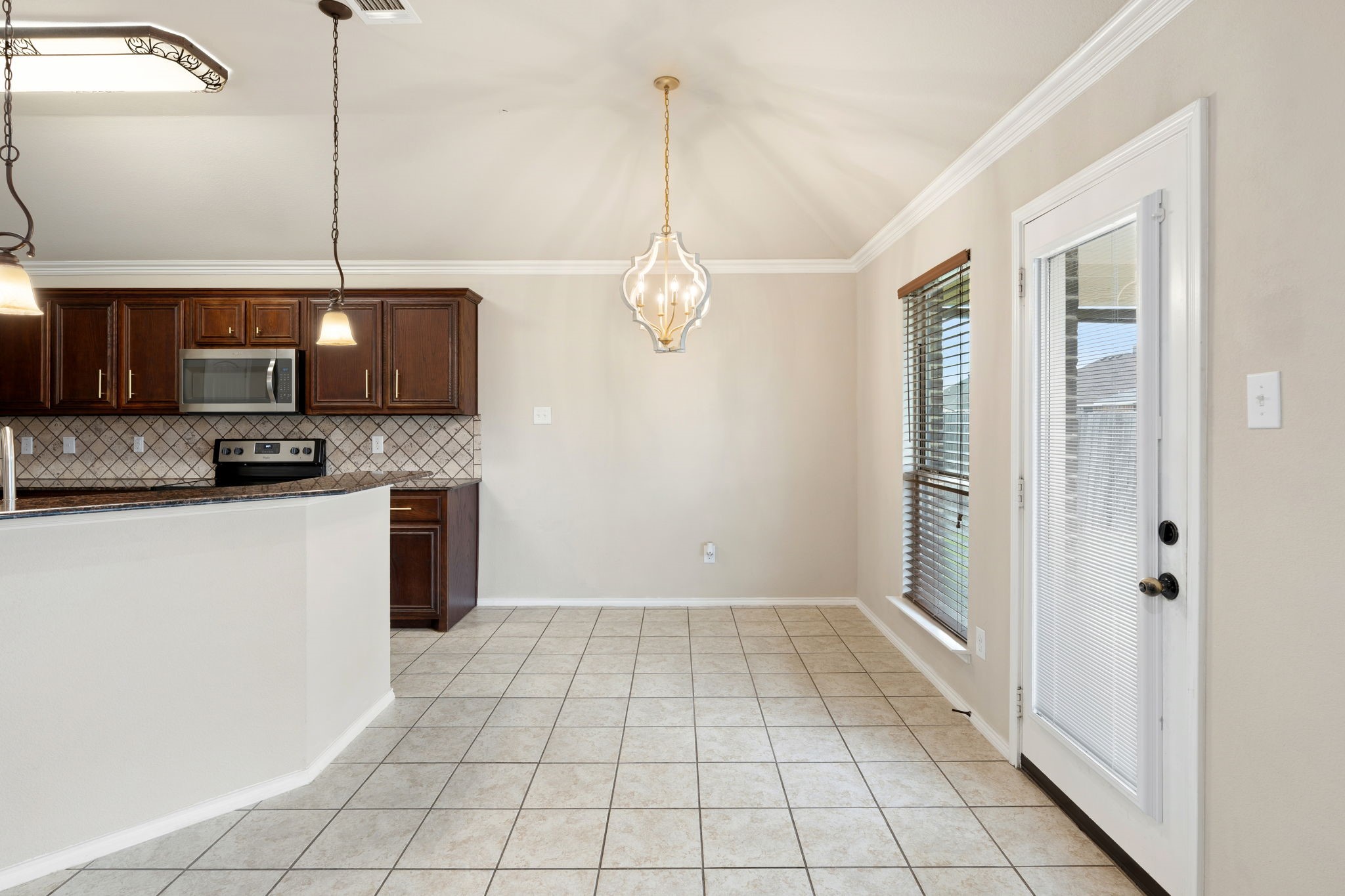 106 Poinsetta Drive Palmer TX 75152
