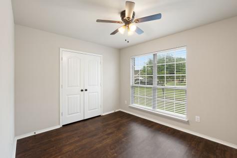 106 Poinsetta Drive Palmer TX 75152