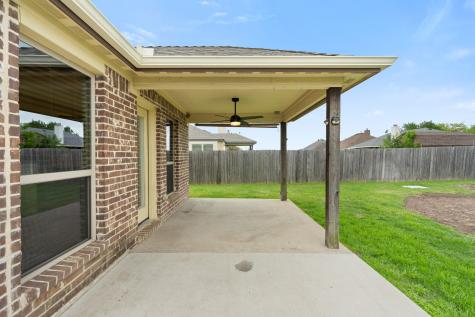 106 Poinsetta Drive Palmer TX 75152