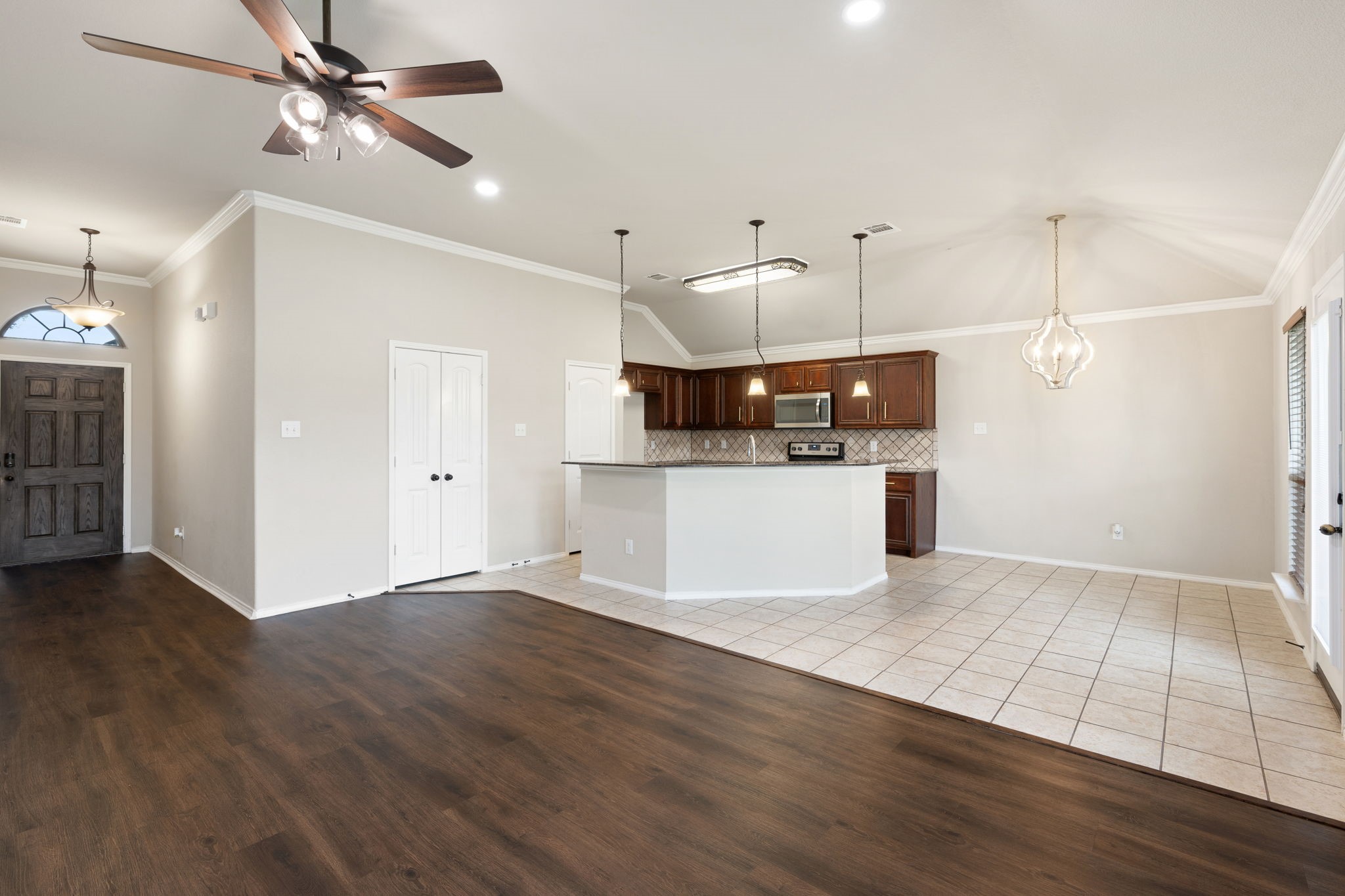 106 Poinsetta Drive Palmer TX 75152