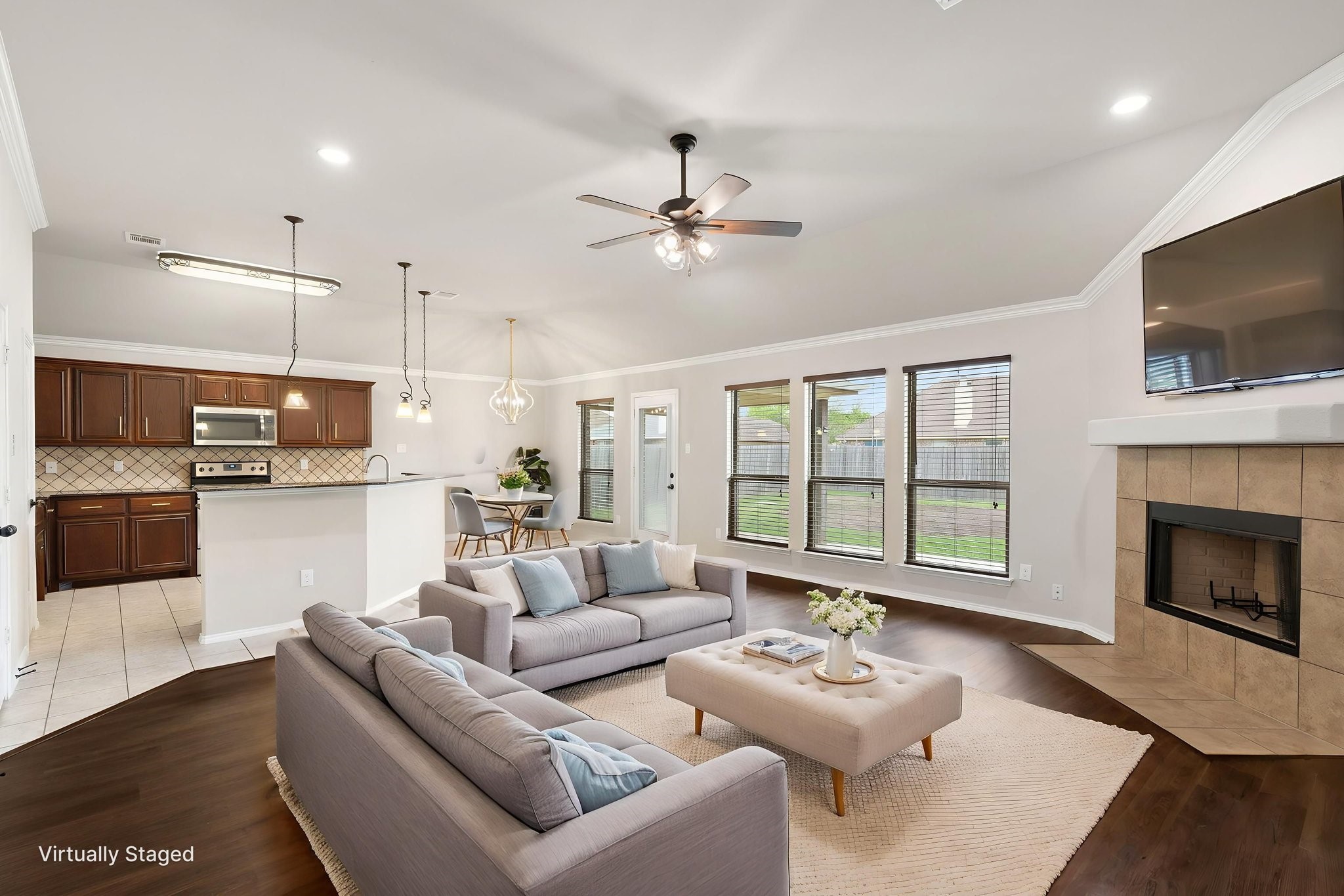 106 Poinsetta Drive Palmer TX 75152