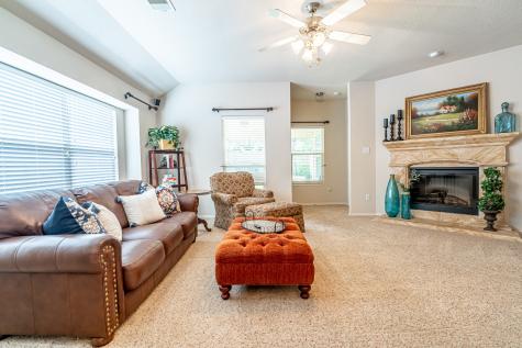 1010 Loblolly Pine Drive Arlington TX 76012