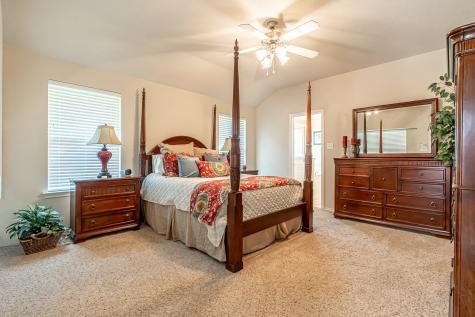 1010 Loblolly Pine Drive Arlington TX 76012