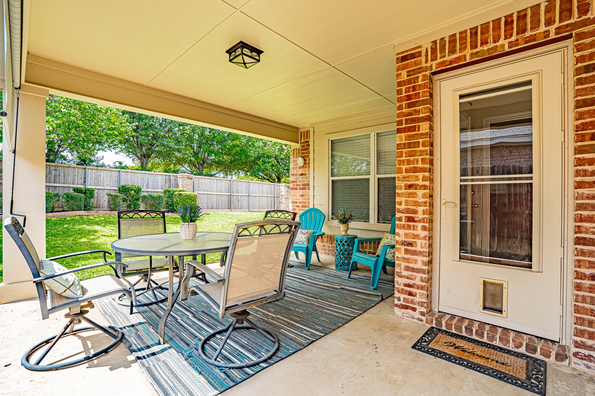 1010 Loblolly Pine Drive Arlington TX 76012