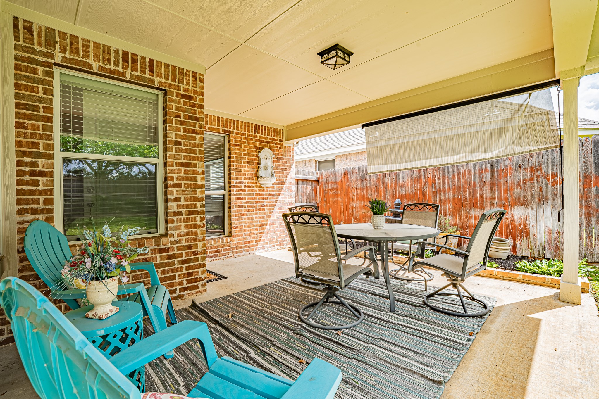 1010 Loblolly Pine Drive Arlington TX 76012