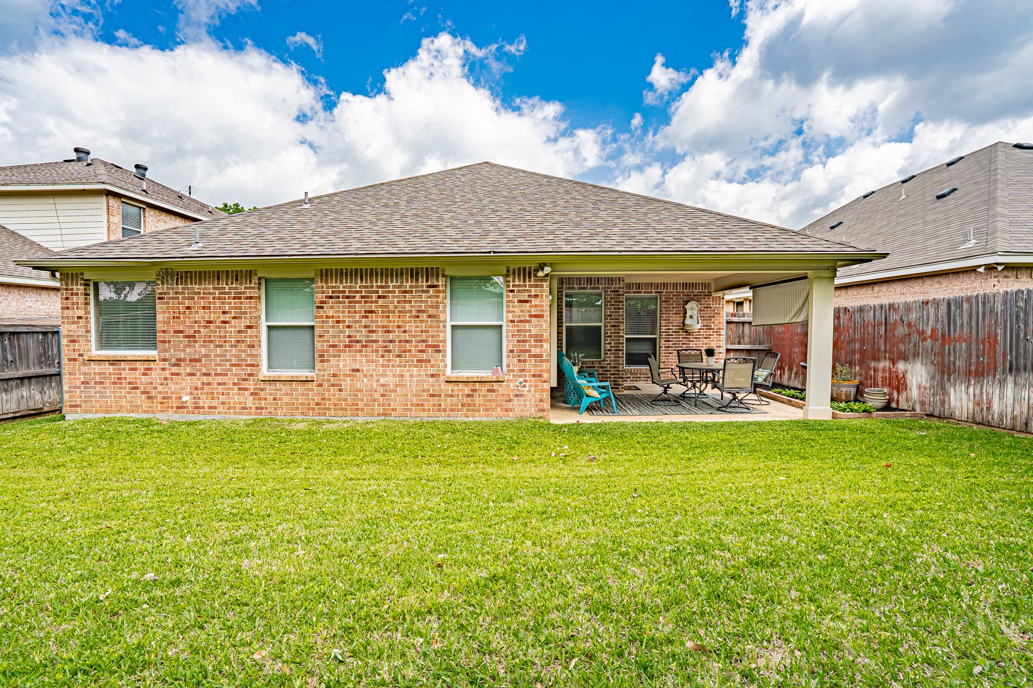 1010 Loblolly Pine Drive Arlington TX 76012