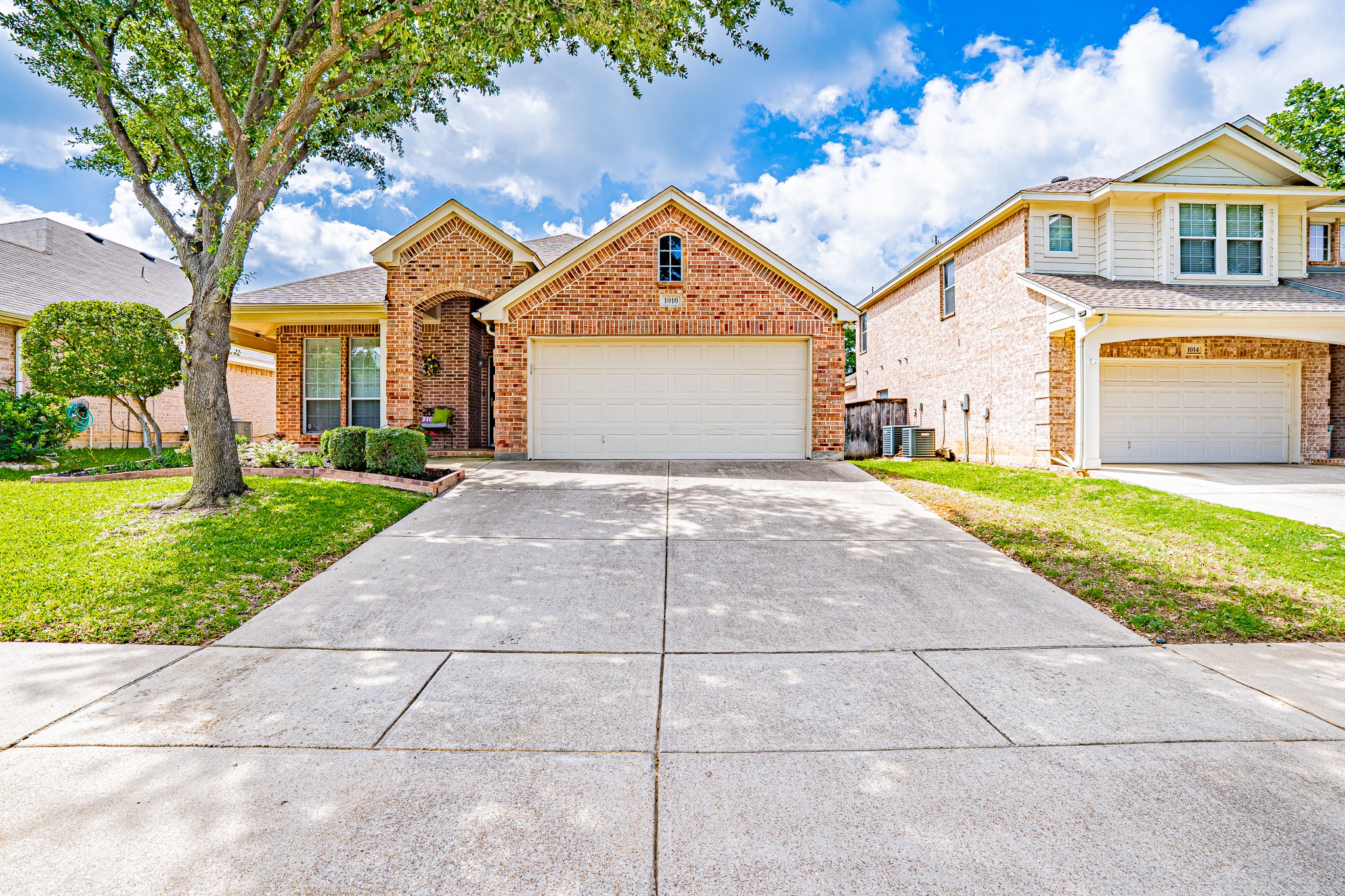 1010 Loblolly Pine Drive Arlington TX 76012