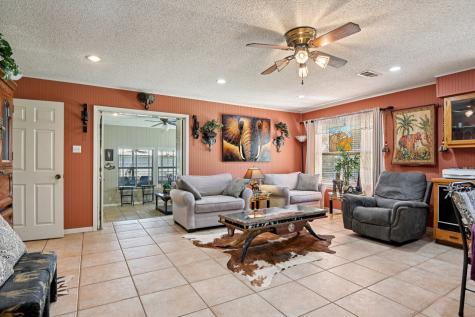 10856 Legg Drive Kemp TX 75143