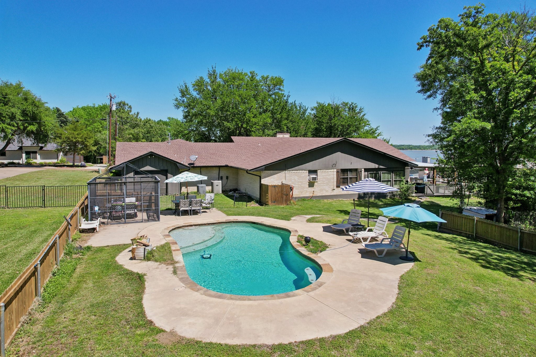 10856 Legg Drive Kemp TX 75143