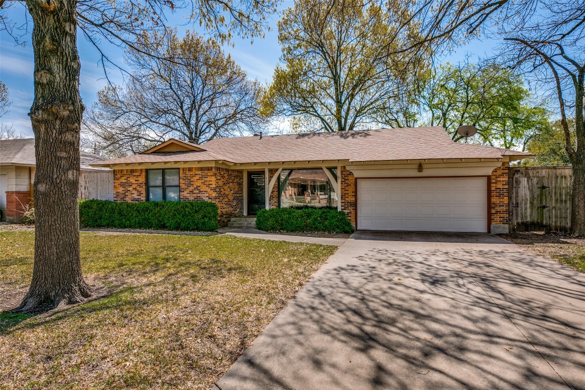 430 Royal Crest Drive Richardson TX 75081