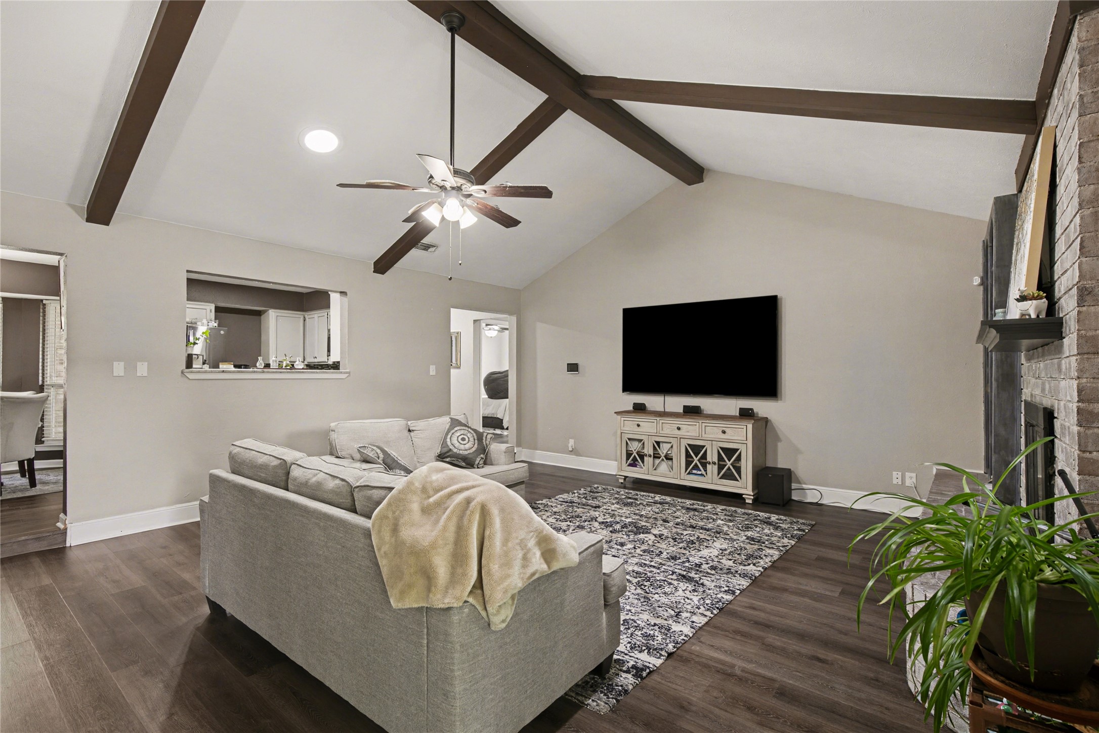 2805 Autumn Drive Hurst TX 76054