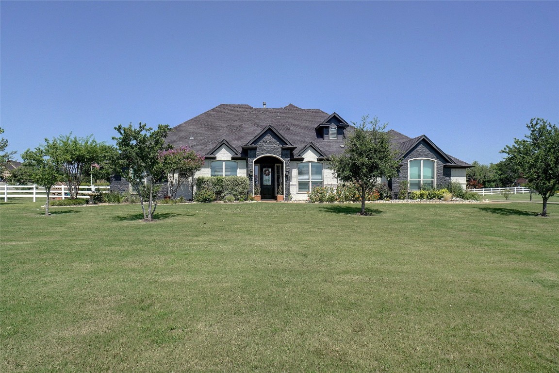 8008 Vineyard Court Burleson TX 76028