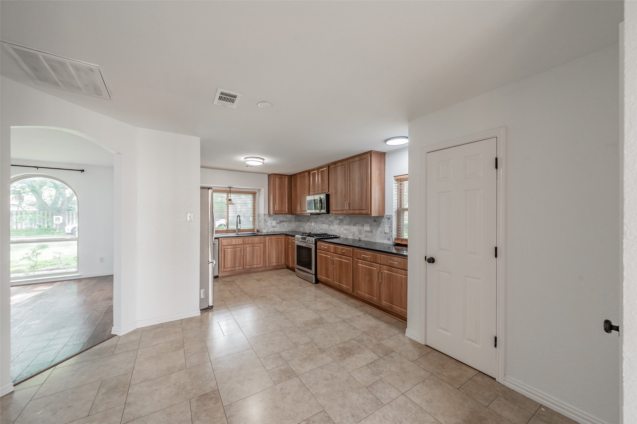 4134 Woodland Court Grapevine TX 76051