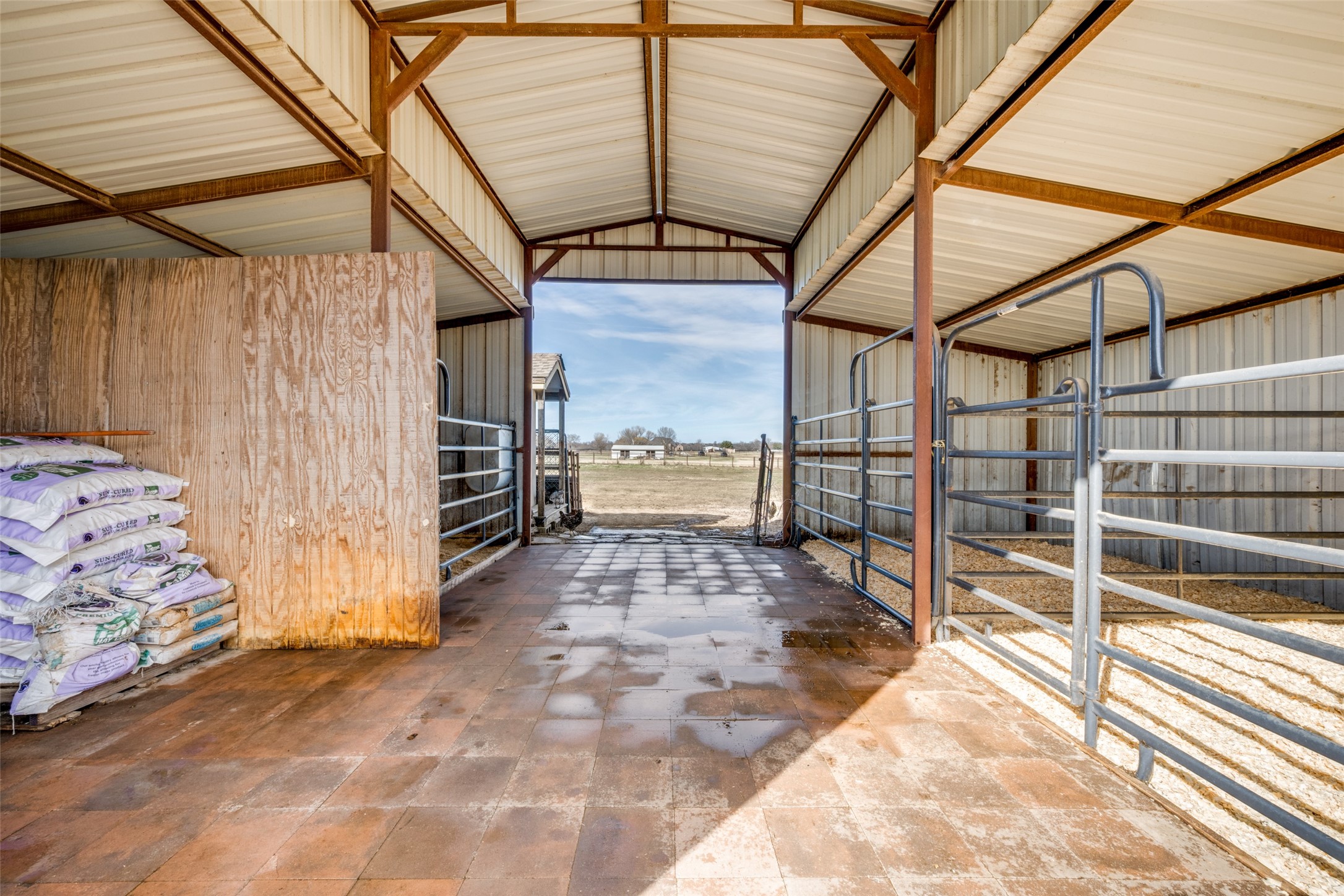 6221 Deer Run Road Sanger TX 76266