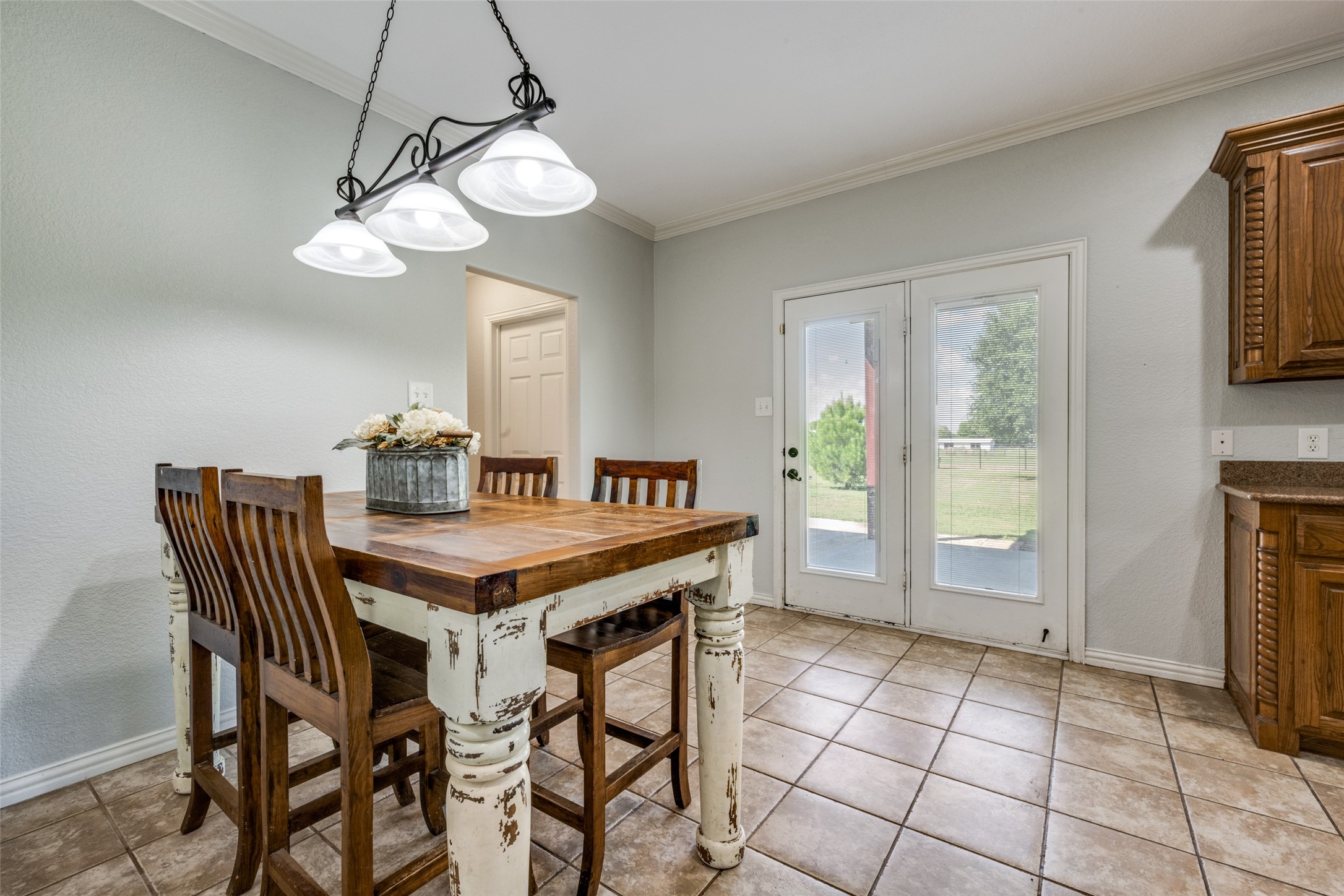 6221 Deer Run Road Sanger TX 76266