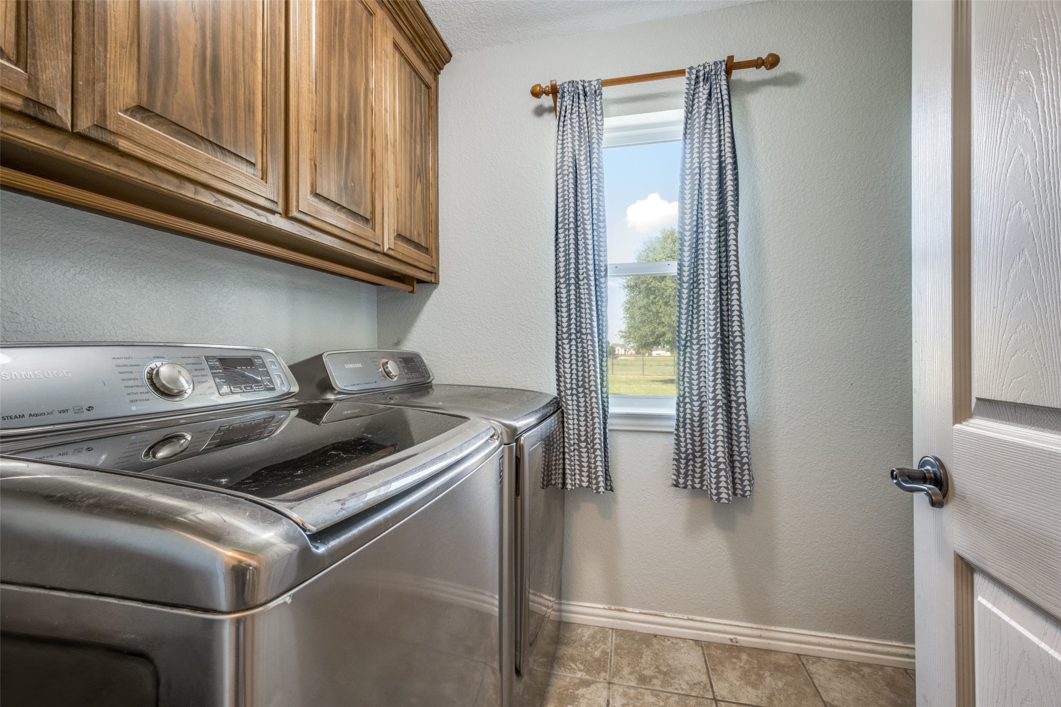 6221 Deer Run Road Sanger TX 76266