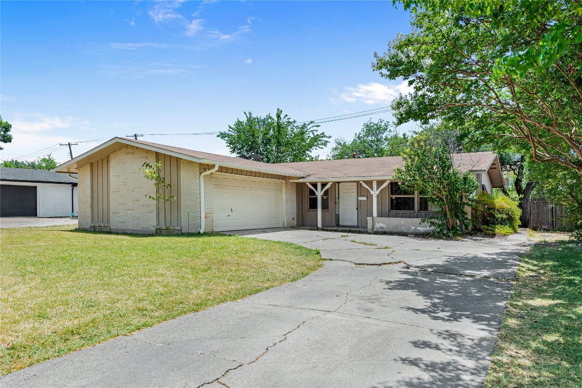 3476 High Vista Drive Dallas TX 75234