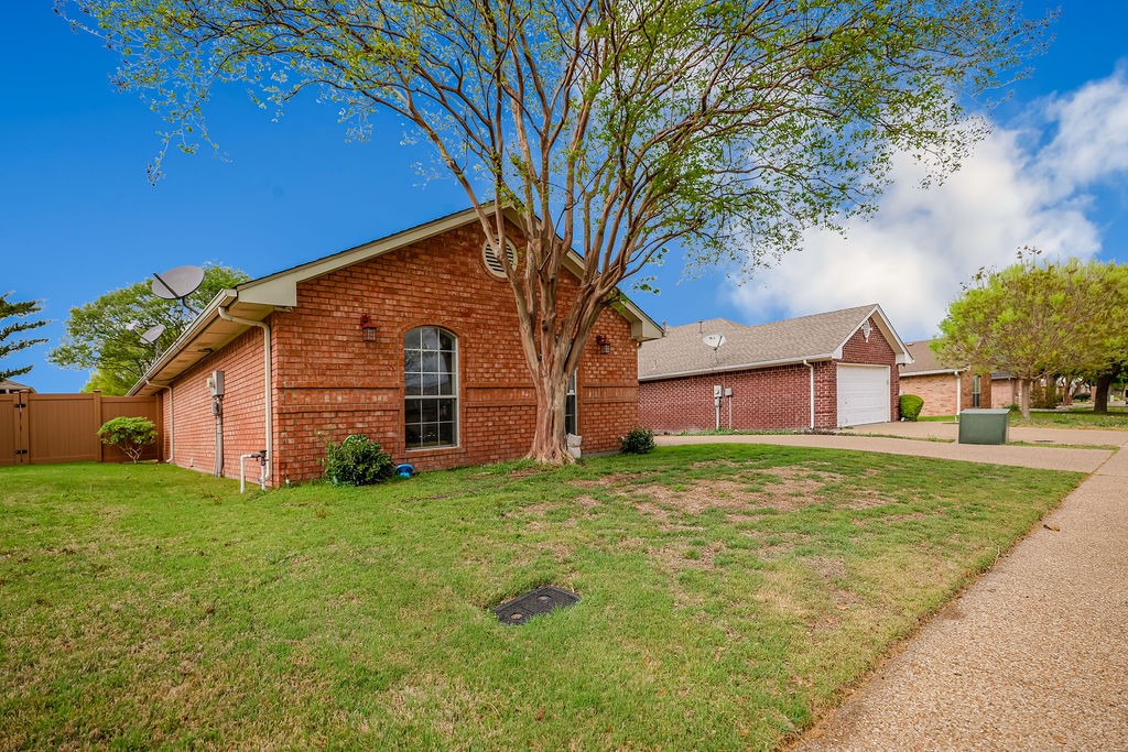 721 Azalea Trail Waxahachie TX 75165