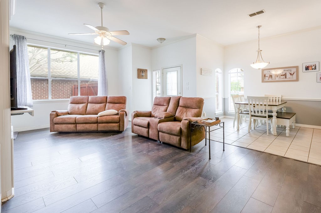 721 Azalea Trail Waxahachie TX 75165