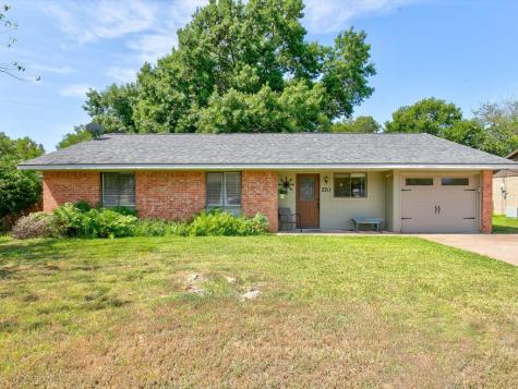 270 Cheyenne Drive Stephenville TX 76401