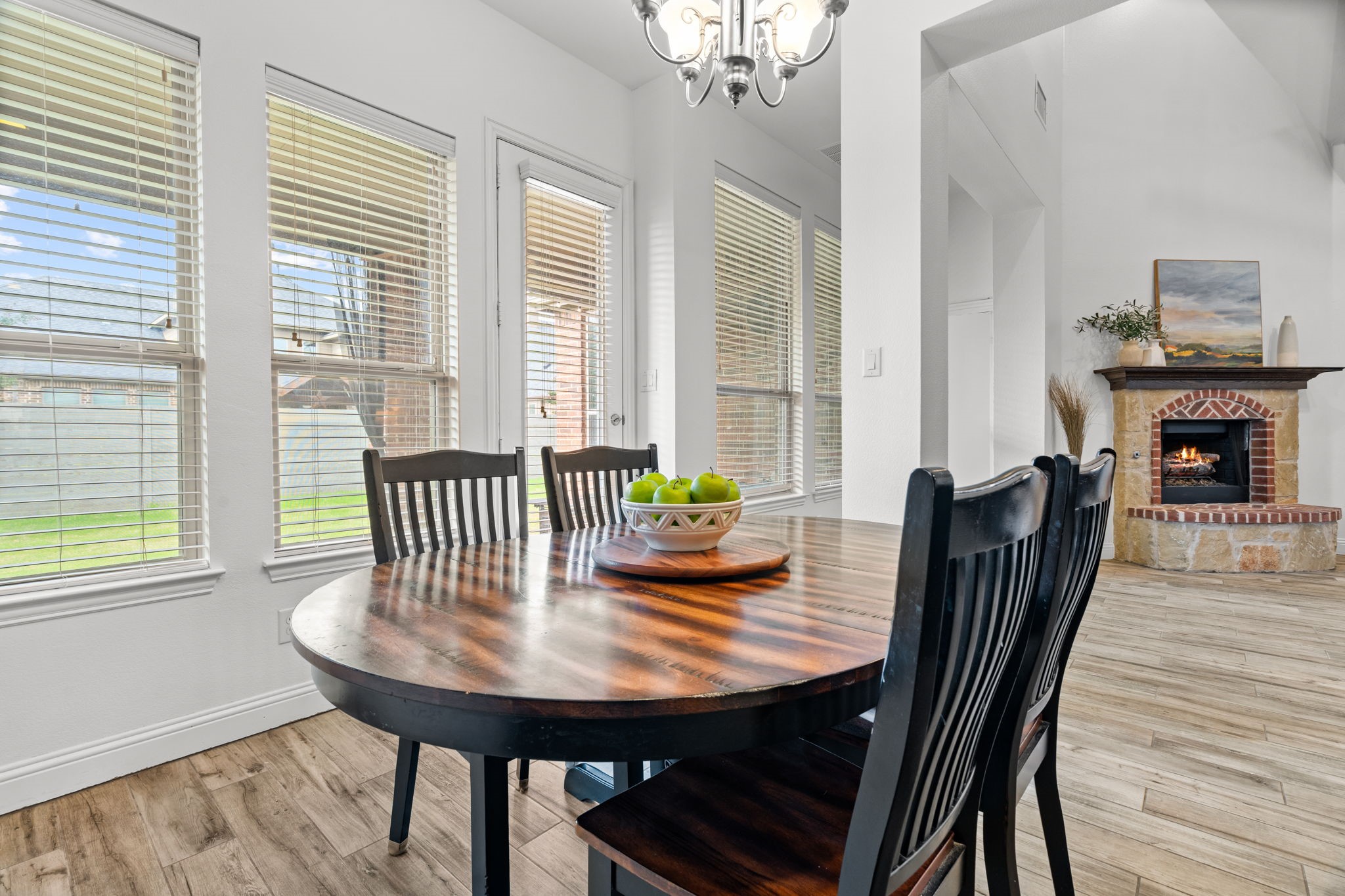 1421 8th Street Argyle TX 76226