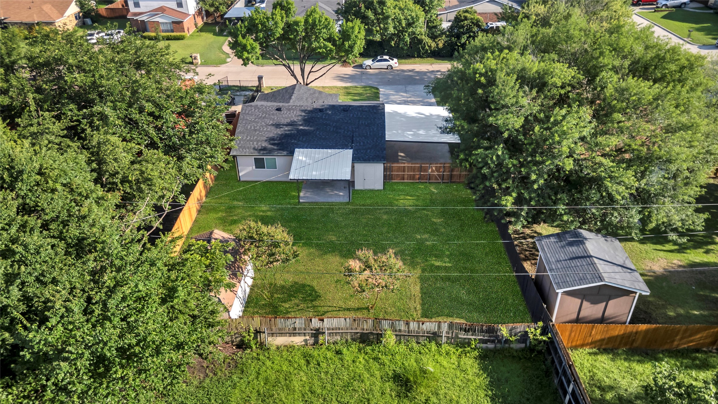 542 Damon Drive Grand Prairie TX 75052