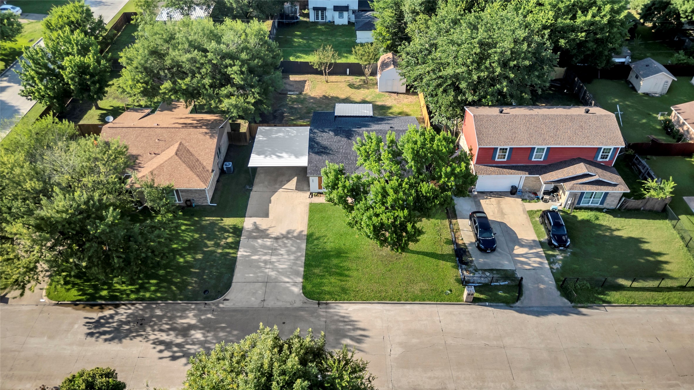 542 Damon Drive Grand Prairie TX 75052