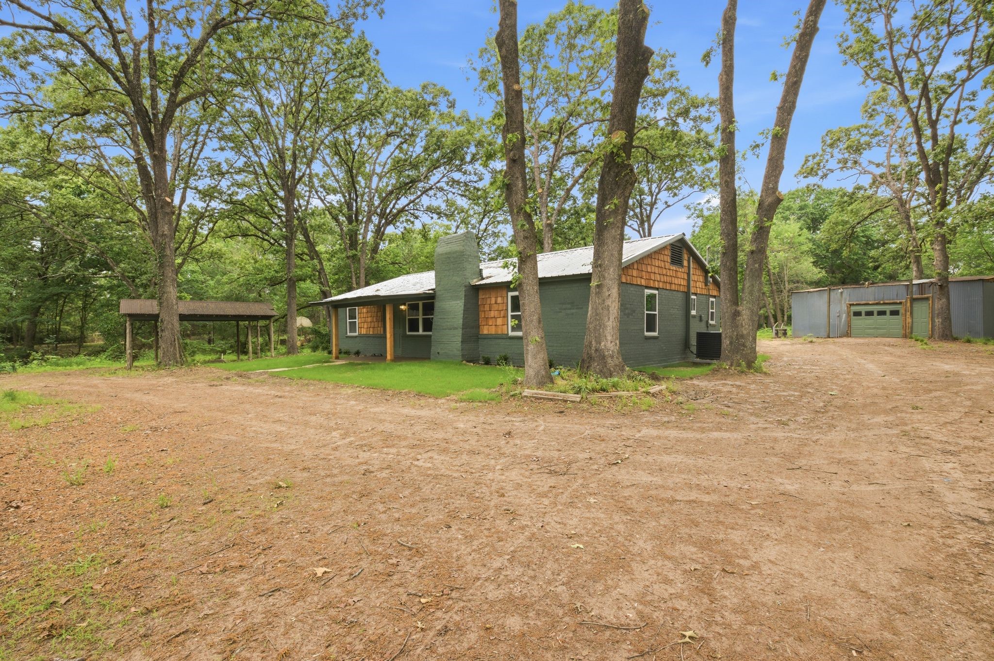 509 County Road 2271 Telephone TX 75488