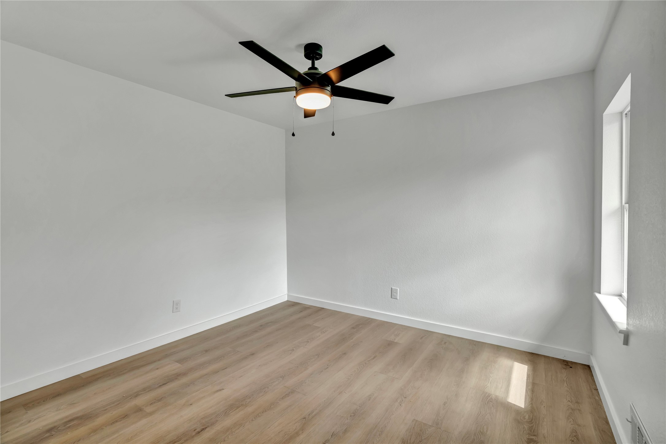 2916 Travis Avenue Fort Worth TX 76110