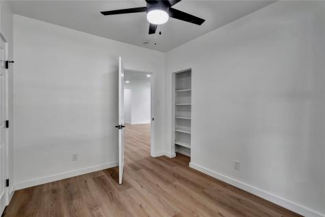 2916 Travis Avenue Fort Worth TX 76110
