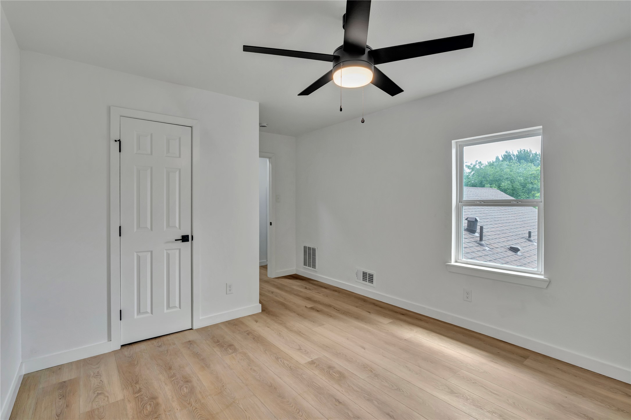 2916 Travis Avenue Fort Worth TX 76110