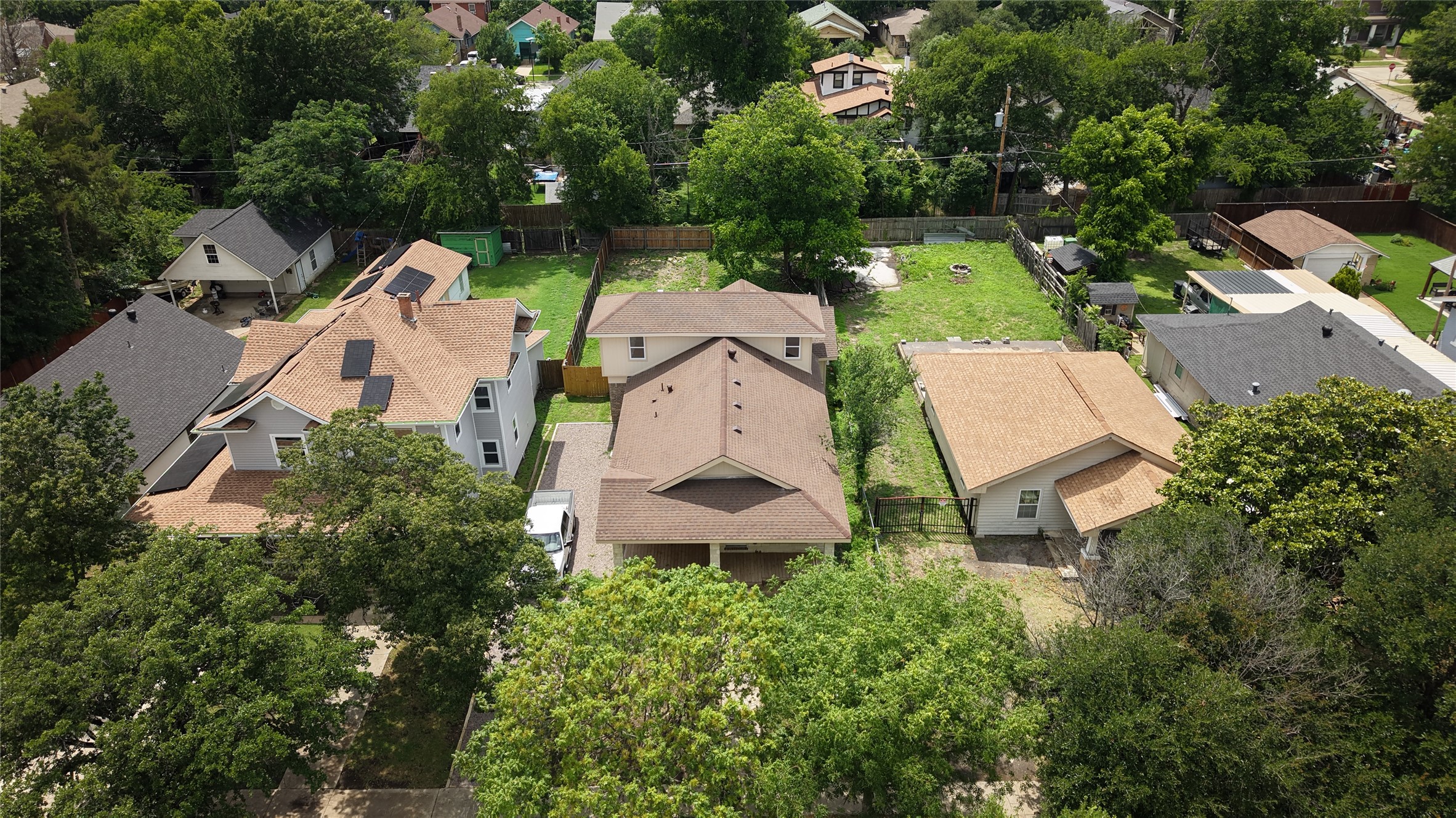 2916 Travis Avenue Fort Worth TX 76110