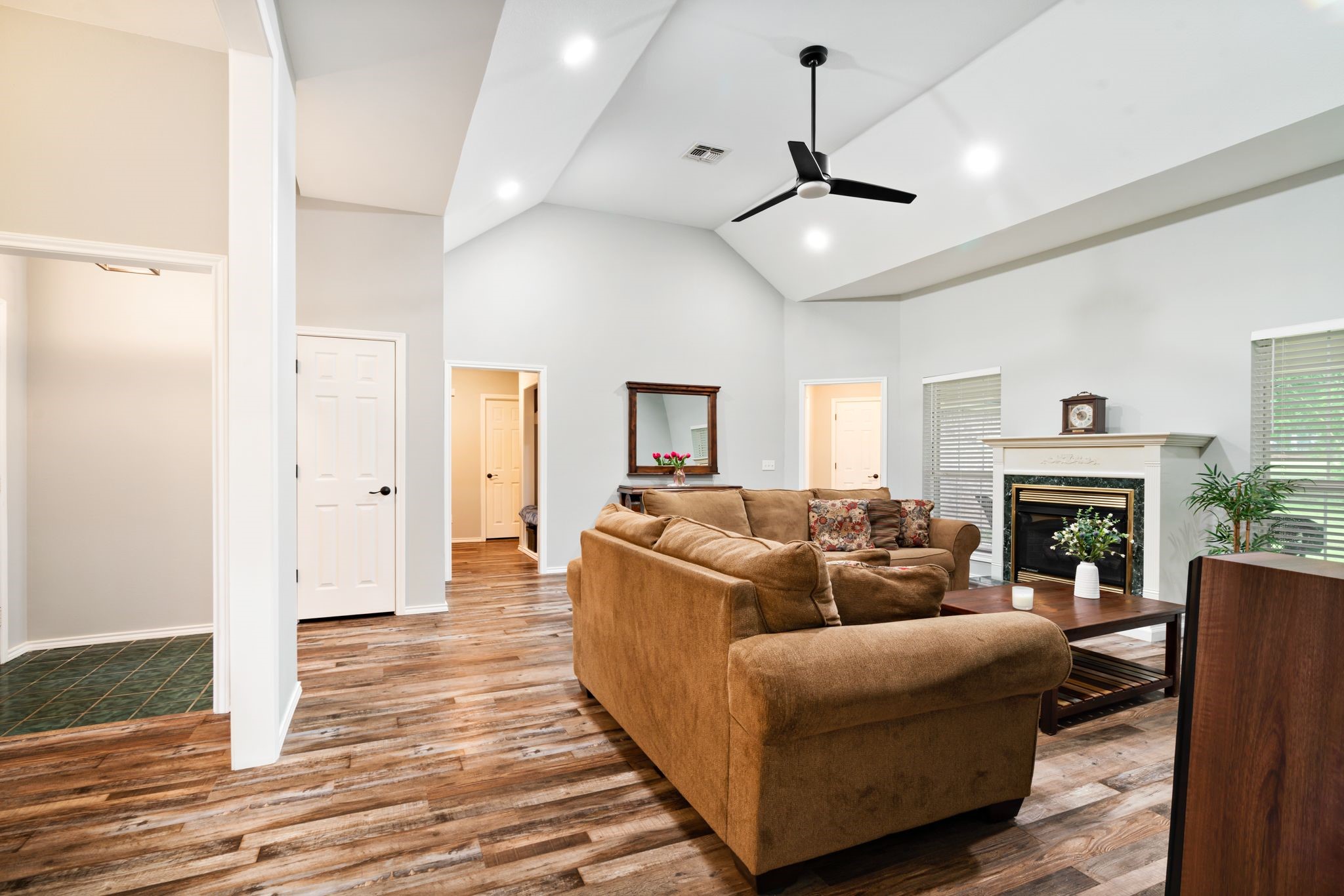 2735 Meadow Lane Reno TX 75462