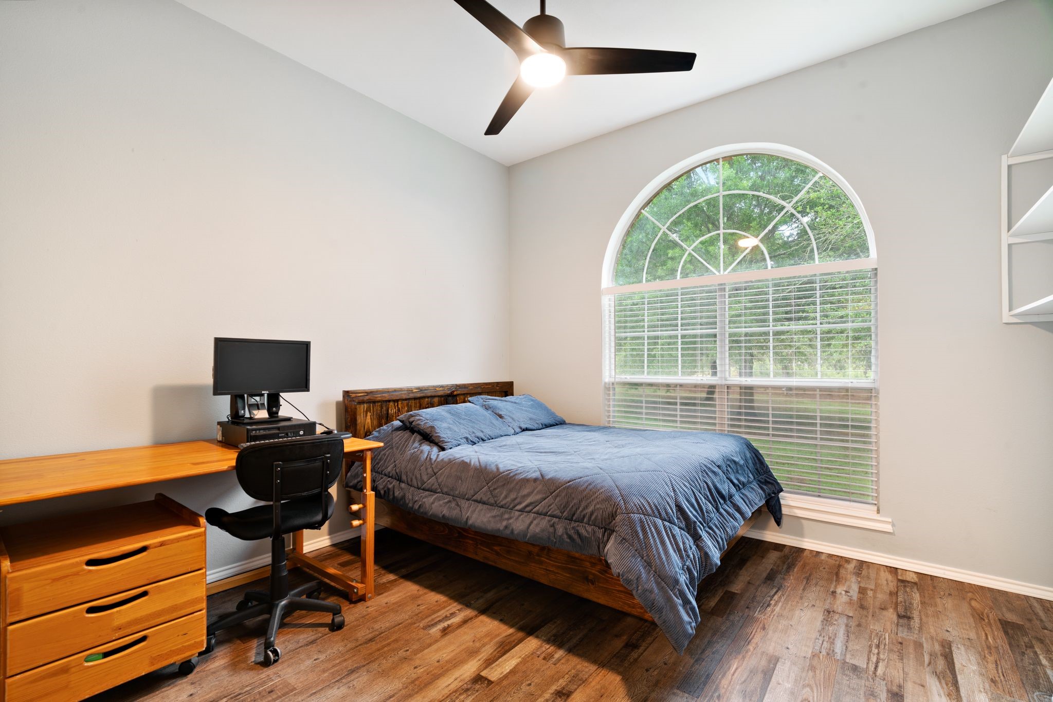 2735 Meadow Lane Reno TX 75462