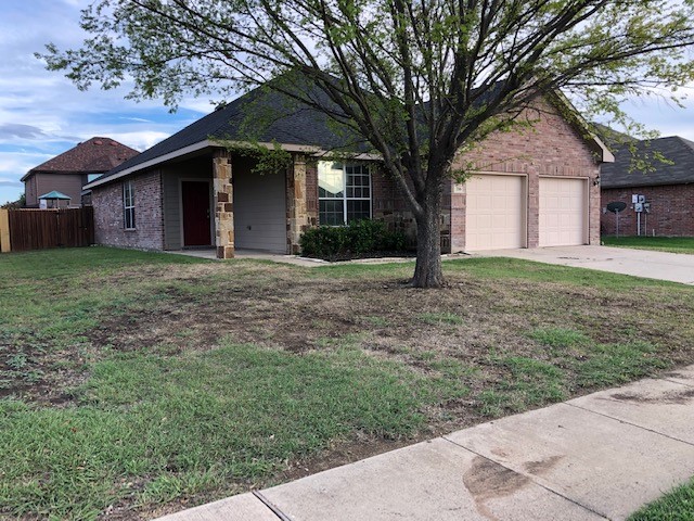 216 Stable Drive Waxahachie TX 75165
