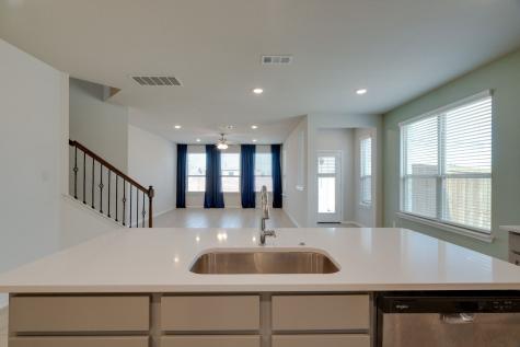 707 Ranchvale Court Arlington TX 76002