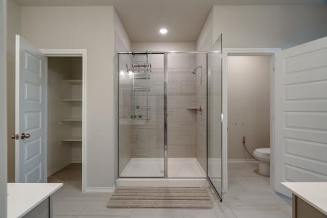 707 Ranchvale Court Arlington TX 76002
