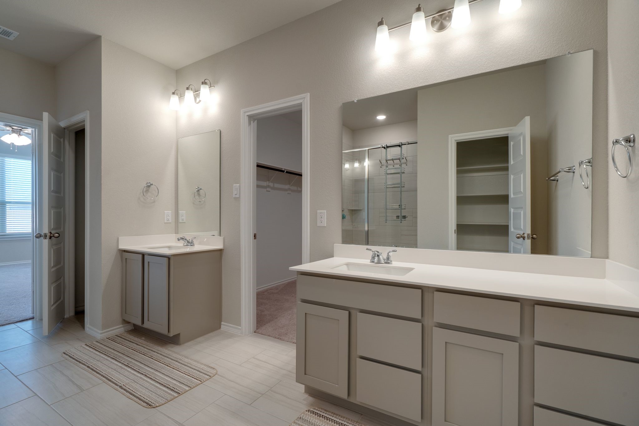 707 Ranchvale Court Arlington TX 76002