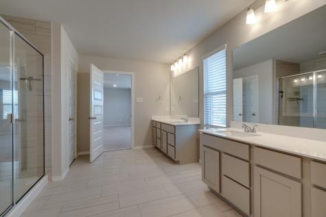 707 Ranchvale Court Arlington TX 76002