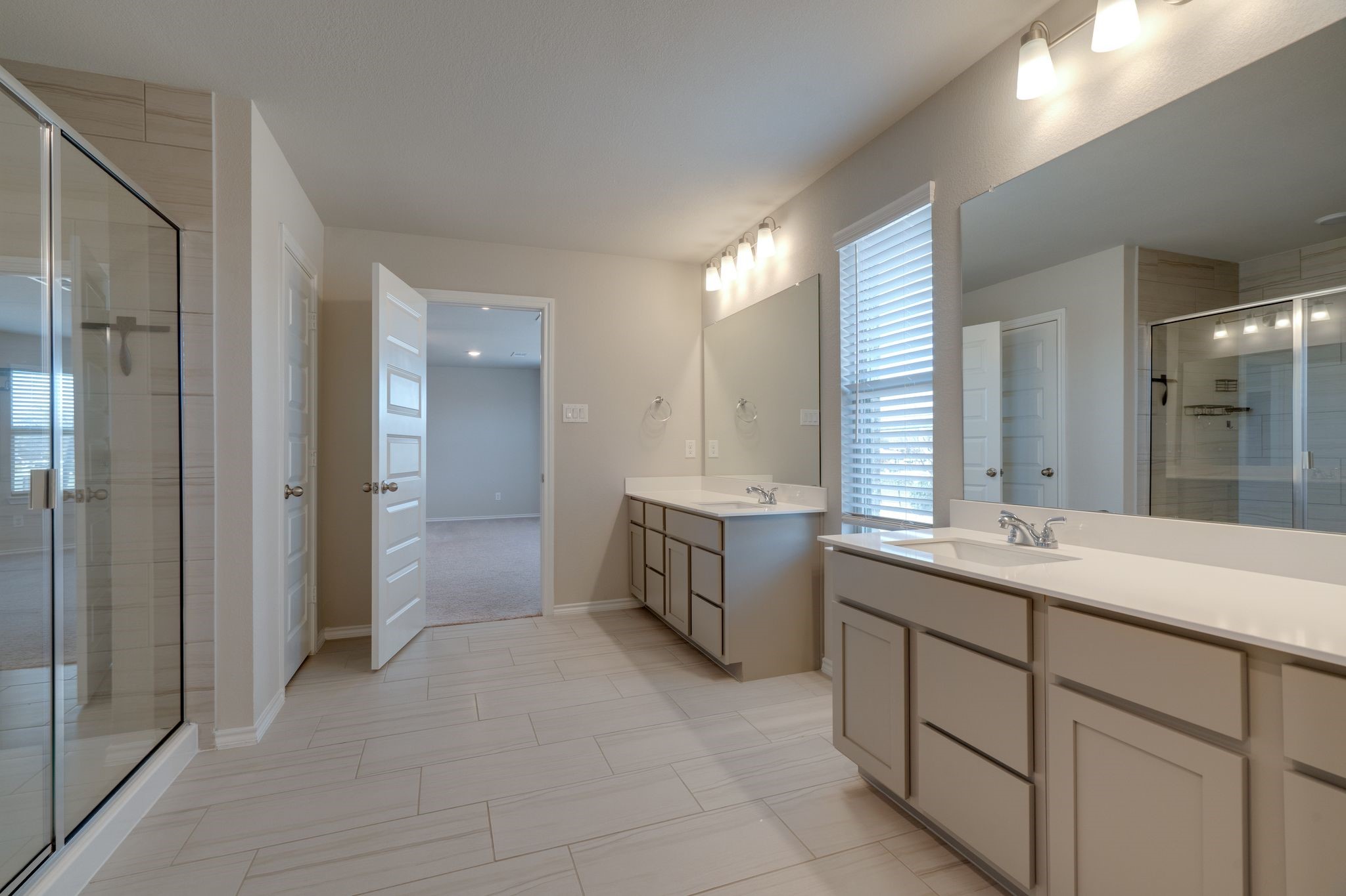 707 Ranchvale Court Arlington TX 76002