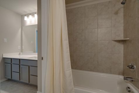 707 Ranchvale Court Arlington TX 76002