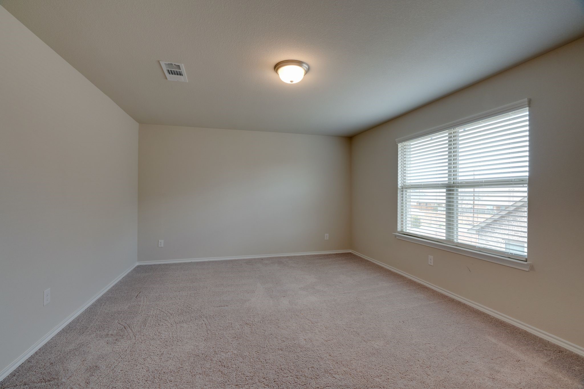 707 Ranchvale Court Arlington TX 76002