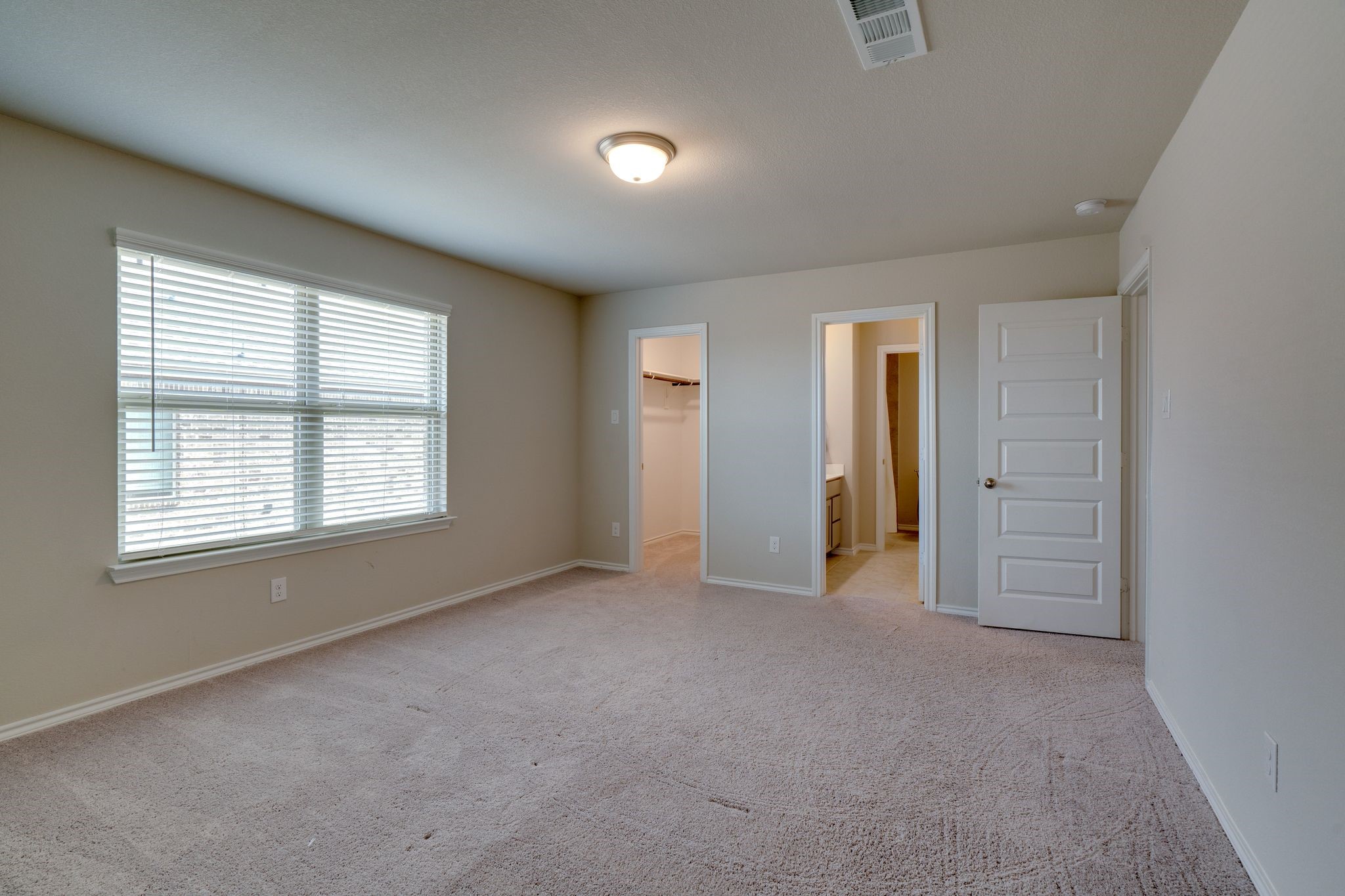 707 Ranchvale Court Arlington TX 76002