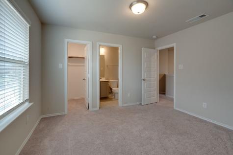 707 Ranchvale Court Arlington TX 76002