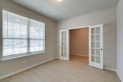 707 Ranchvale Court Arlington TX 76002